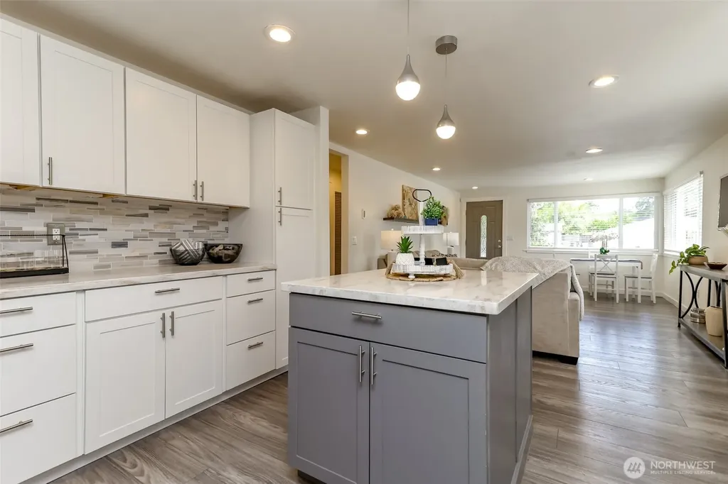 9810 119th Street SW Lakewood WA 98498