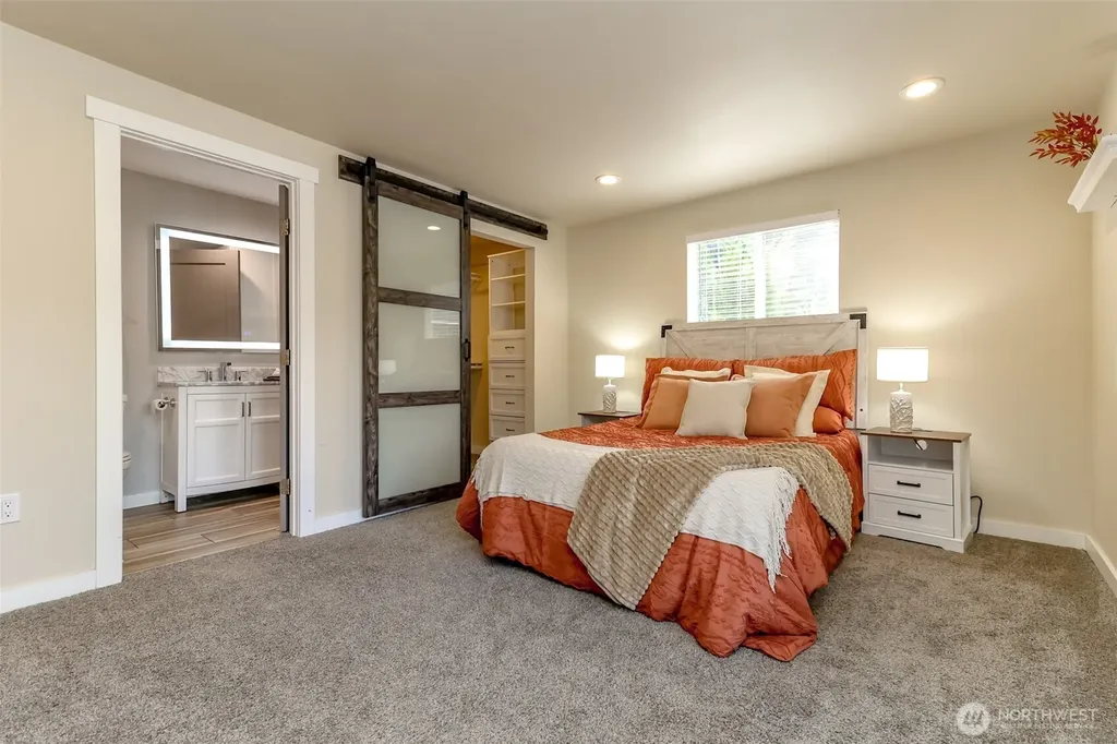 9810 119th Street SW Lakewood WA 98498