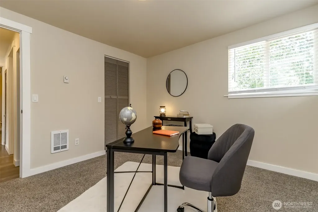 9810 119th Street SW Lakewood WA 98498
