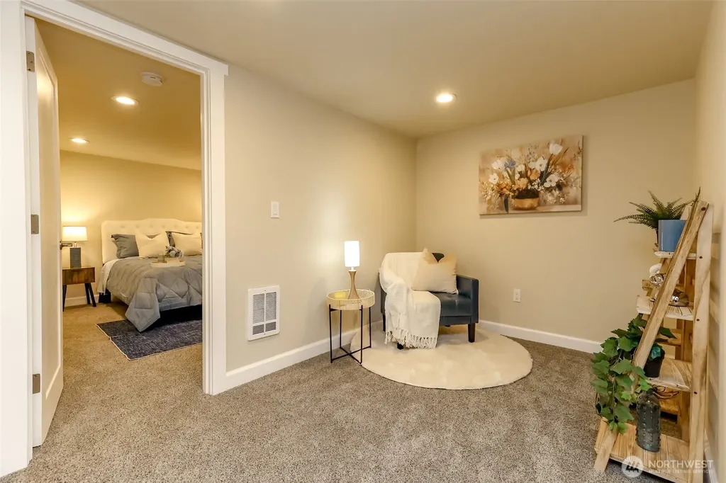 9810 119th Street SW Lakewood WA 98498