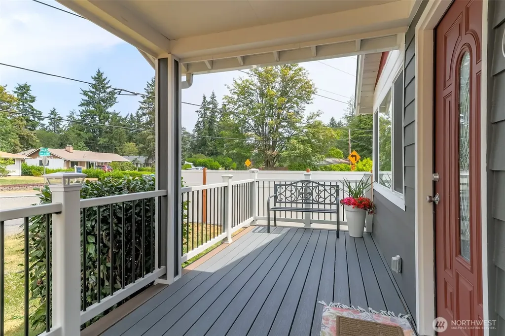 9810 119th Street SW Lakewood WA 98498