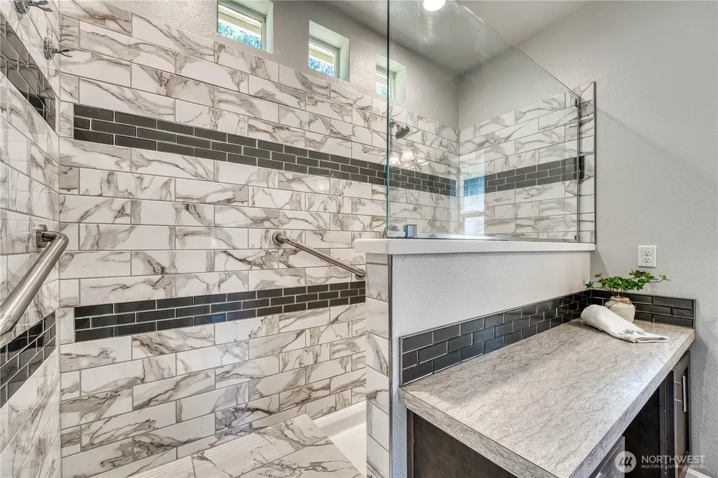 12661 NE Paul Drive Kingston WA 98346