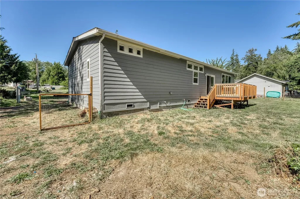 12661 NE Paul Drive Kingston WA 98346