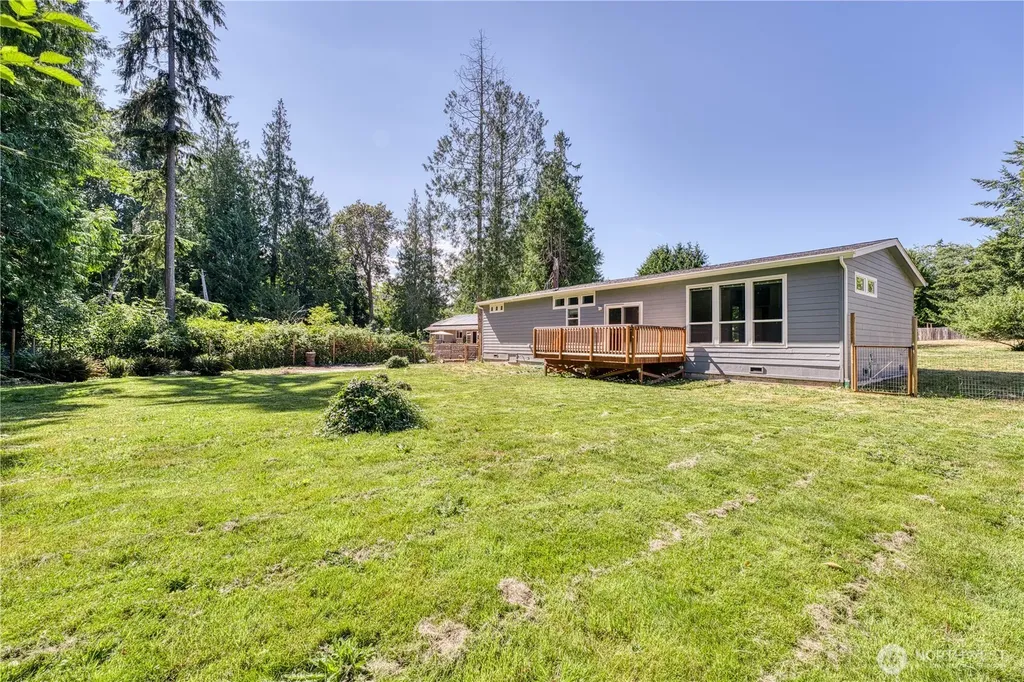 12661 NE Paul Drive Kingston WA 98346
