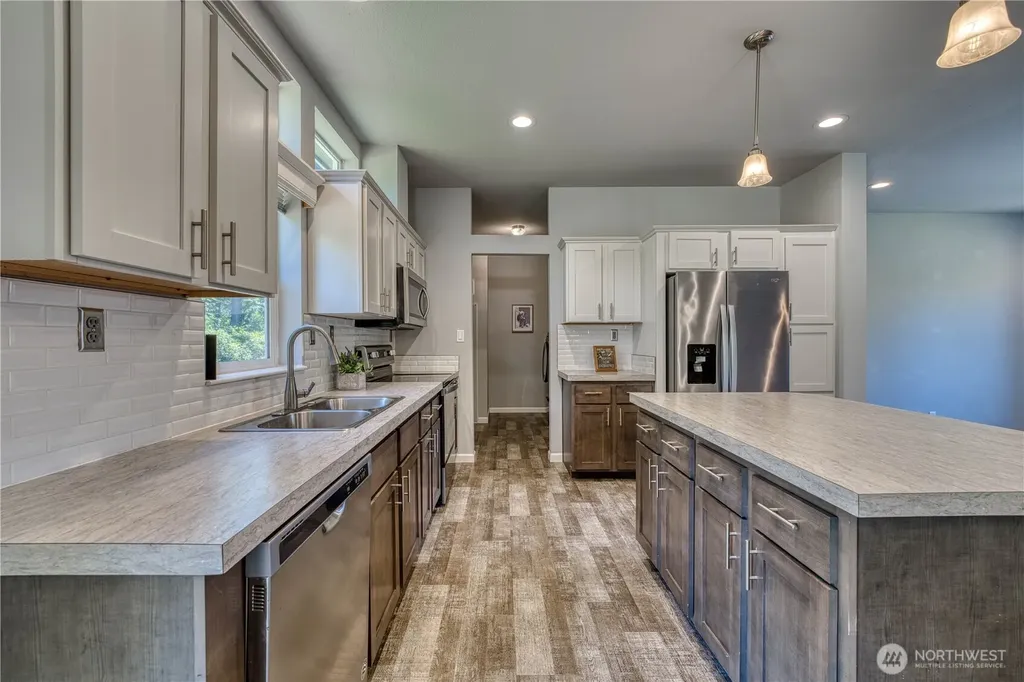 12661 NE Paul Drive Kingston WA 98346