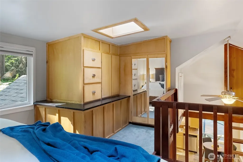 1823 Emerald Lake Way Bellingham WA 98226