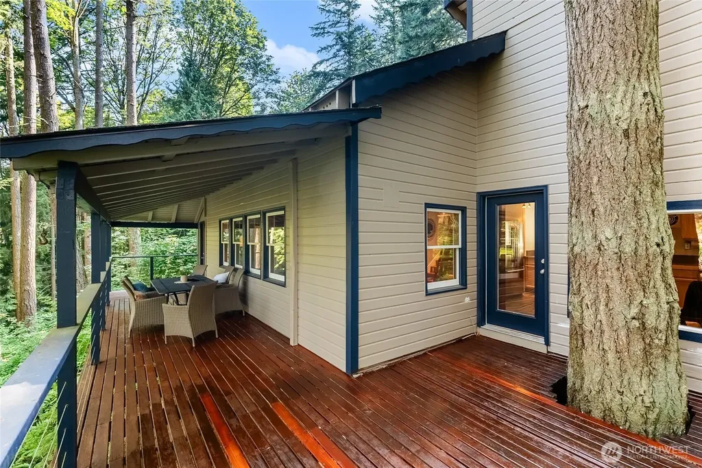 1823 Emerald Lake Way Bellingham WA 98226