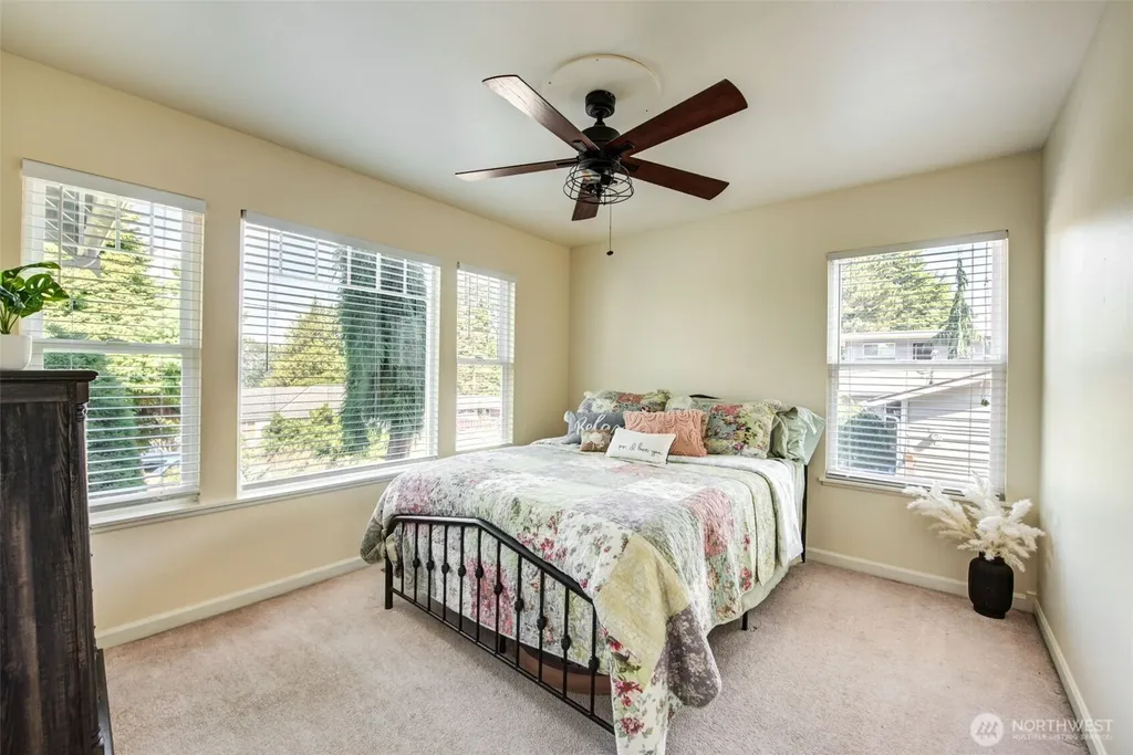 1106 N 8th Street Mount Vernon WA 98273