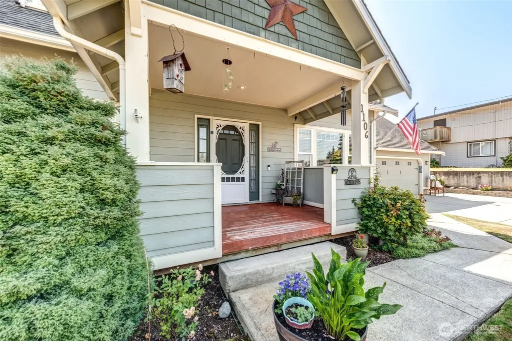 1106 N 8th Street Mount Vernon WA 98273