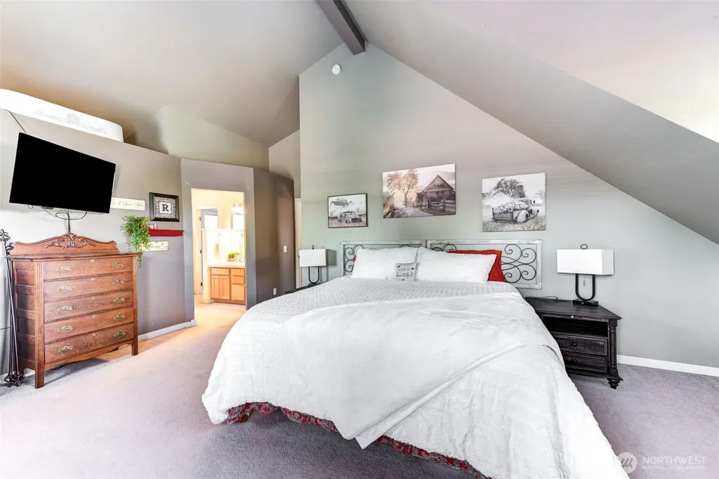 1106 N 8th Street Mount Vernon WA 98273