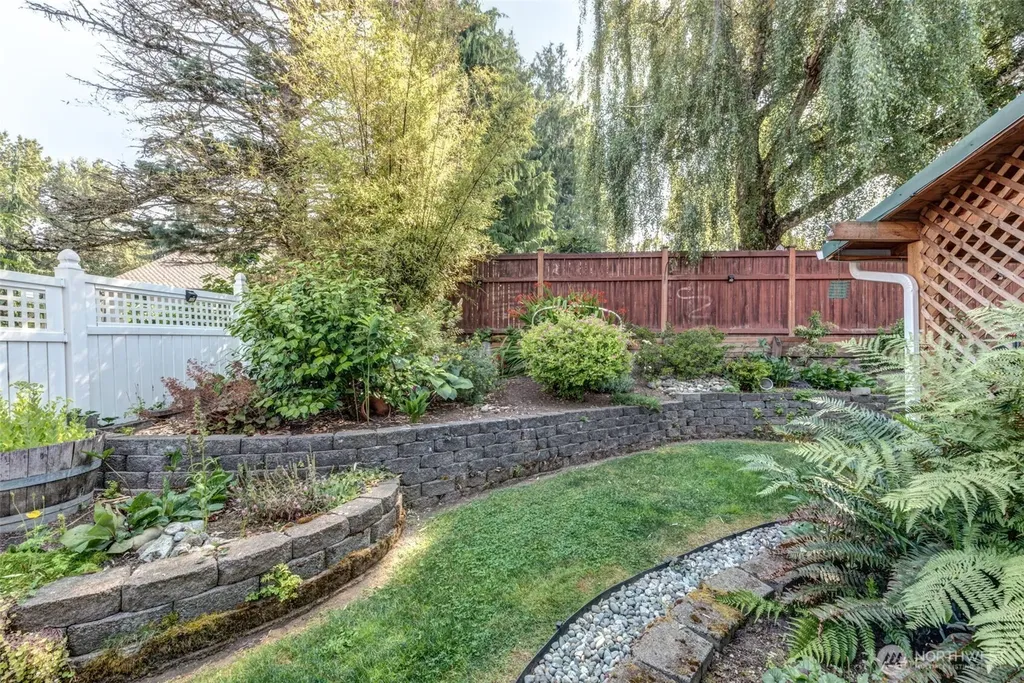 1106 N 8th Street Mount Vernon WA 98273