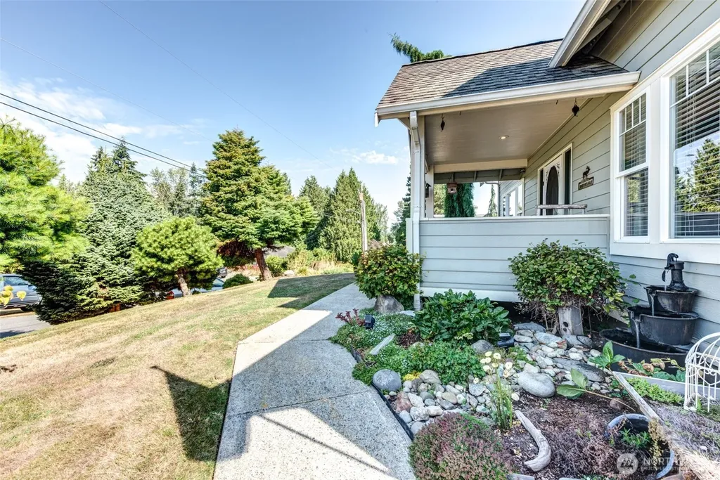 1106 N 8th Street Mount Vernon WA 98273
