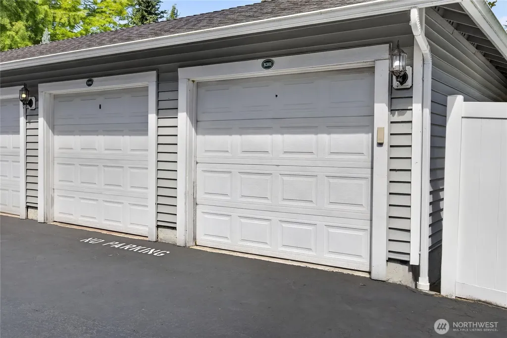 12712 Admiralty Way Everett WA 98204
