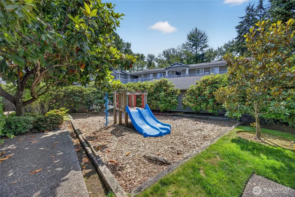 12712 Admiralty Way Everett WA 98204