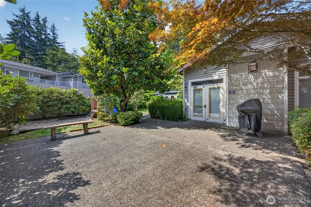12712 Admiralty Way Everett WA 98204