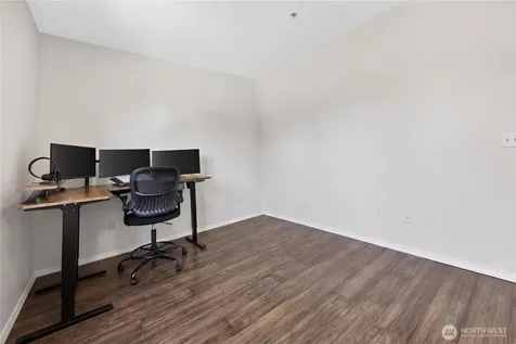 12712 Admiralty Way Everett WA 98204