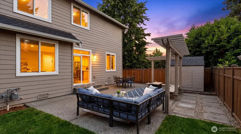 8628 NE 123rd Place Kirkland WA 98034