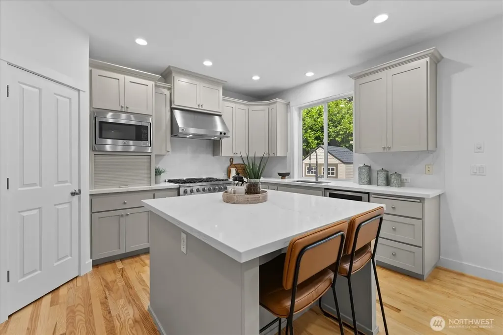 8628 NE 123rd Place Kirkland WA 98034