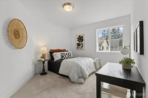 8628 NE 123rd Place Kirkland WA 98034