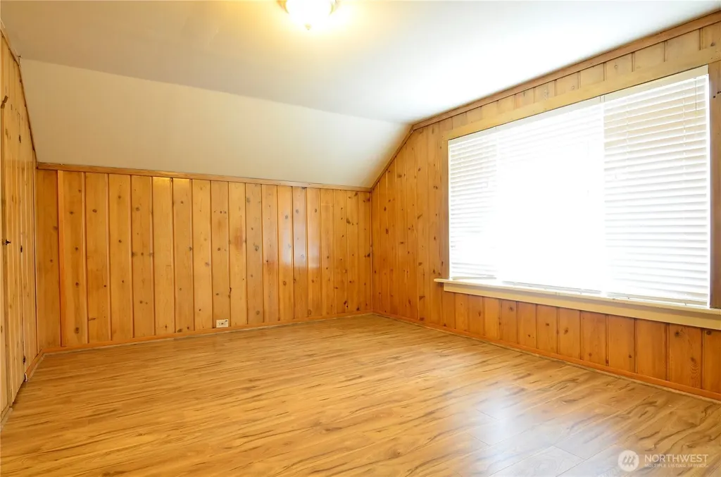 2138 N 50 Street Seattle WA 98103
