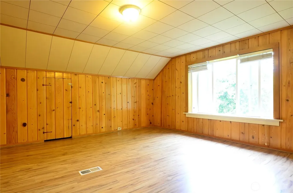 2138 N 50 Street Seattle WA 98103