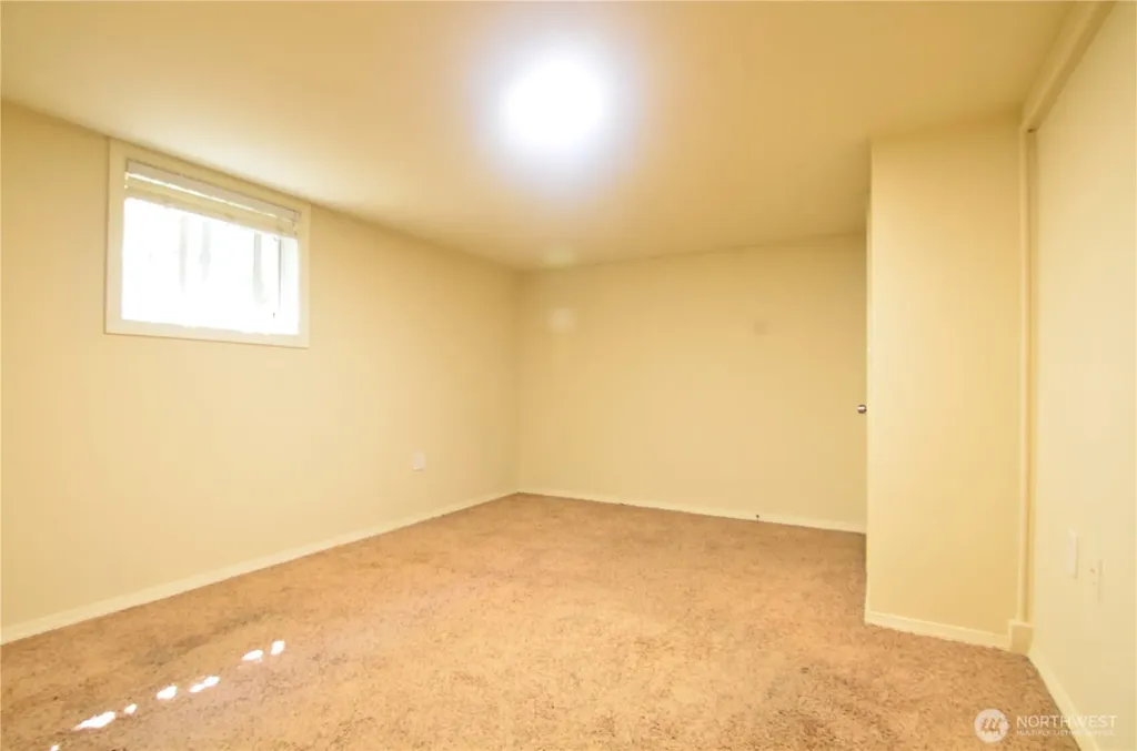 2138 N 50 Street Seattle WA 98103