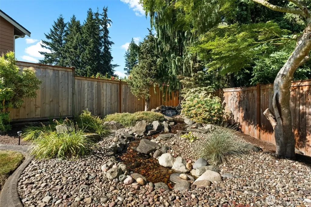16805 95th Avenue E Puyallup WA 98375