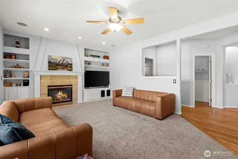 16805 95th Avenue E Puyallup WA 98375