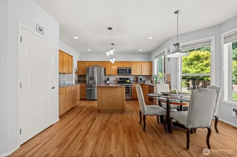 16805 95th Avenue E Puyallup WA 98375