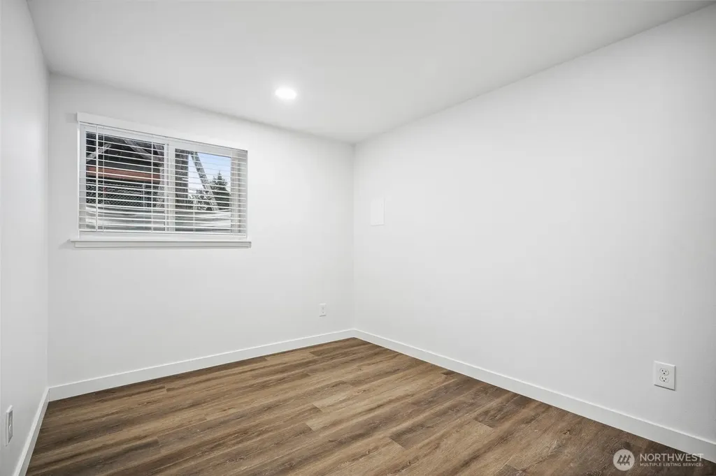 4424 S Holly Street Seattle WA 98118