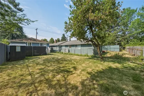 4424 S Holly Street Seattle WA 98118