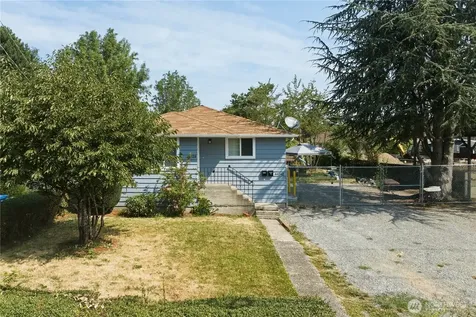 4424 S Holly Street Seattle WA 98118