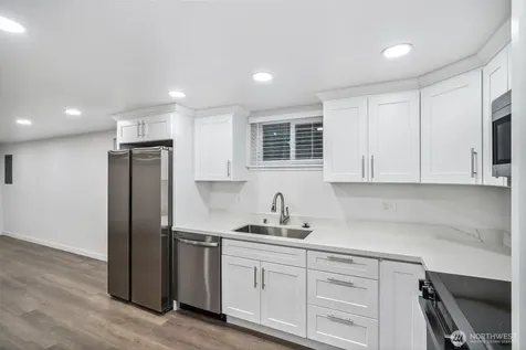 4424 S Holly Street Seattle WA 98118