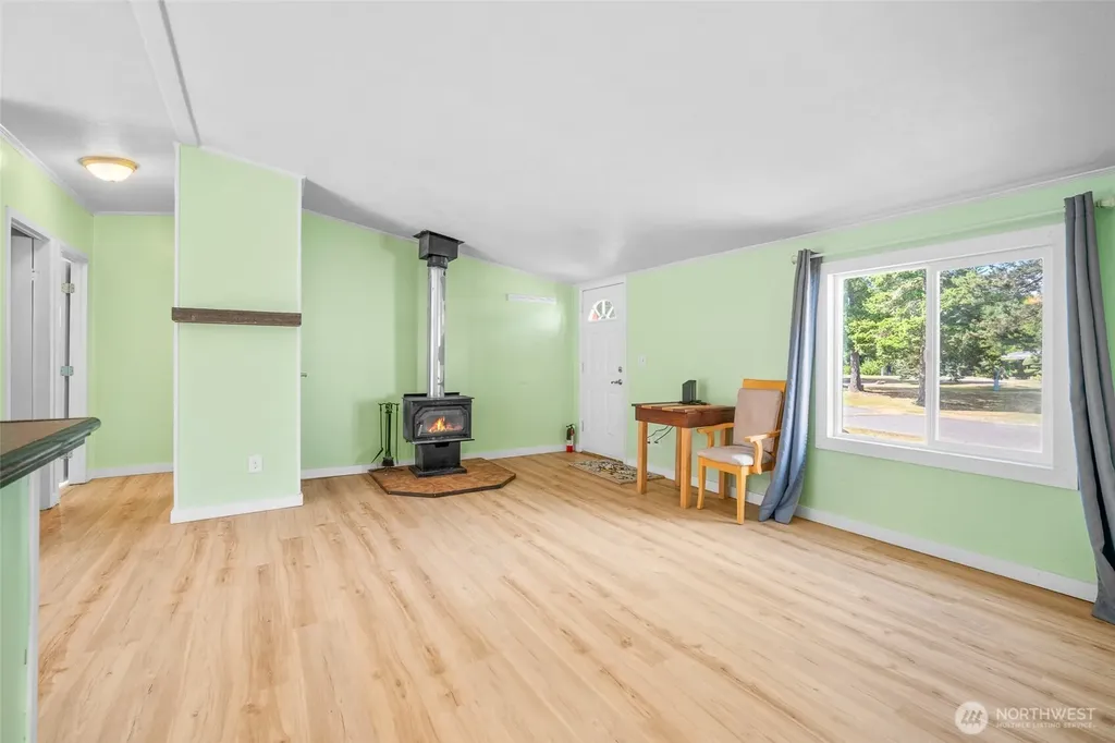 4672 Birch Bay Lynden Road Blaine WA 98230