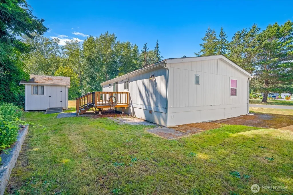 4672 Birch Bay Lynden Road Blaine WA 98230