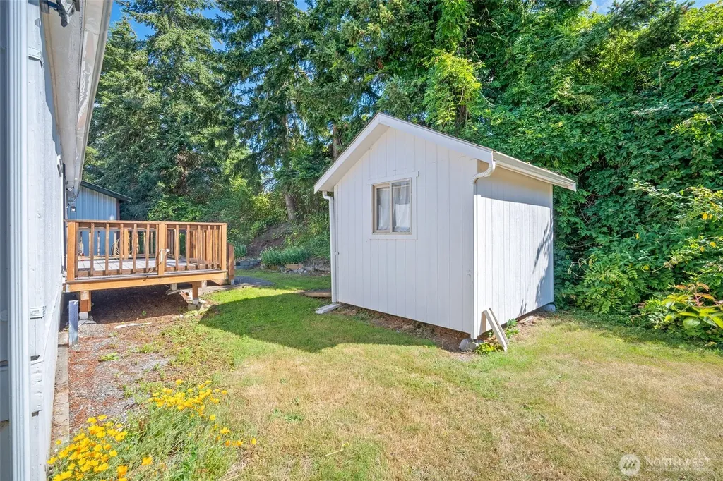 4672 Birch Bay Lynden Road Blaine WA 98230
