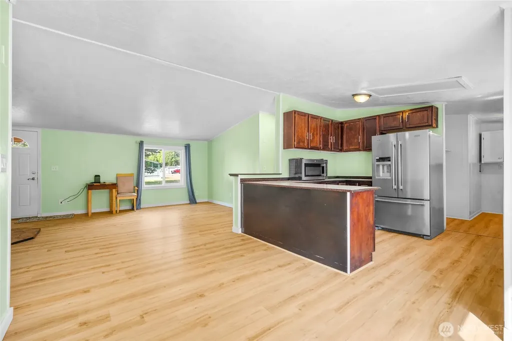 4672 Birch Bay Lynden Road Blaine WA 98230