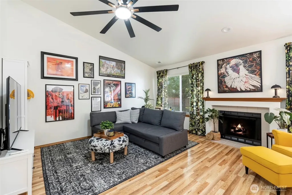 2025 Kempton Street SE Olympia WA 98501