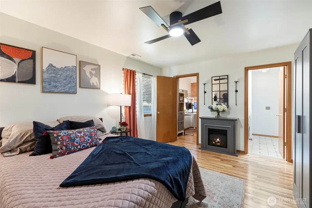 2025 Kempton Street SE Olympia WA 98501