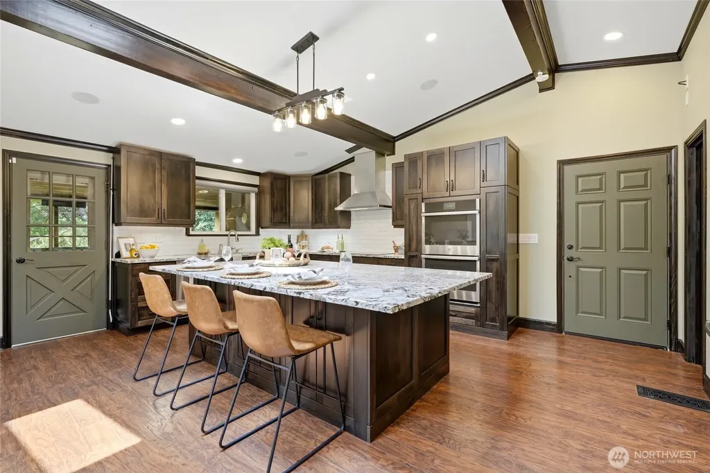 953 Nile Avenue NE Renton WA 98059