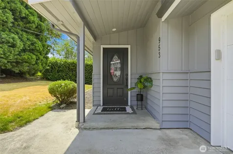953 Nile Avenue NE Renton WA 98059