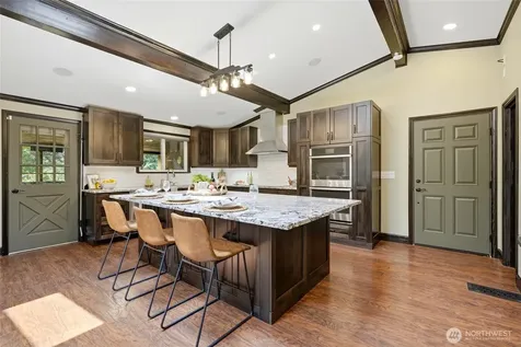 953 Nile Avenue NE Renton WA 98059