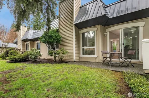 1607 102nd Place NE Bellevue WA 98004
