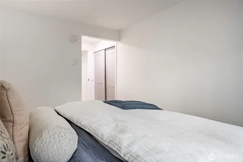 1607 102nd Place NE Bellevue WA 98004