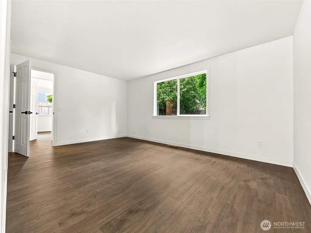 3116 200th Avenue E Lake Tapps WA 98391