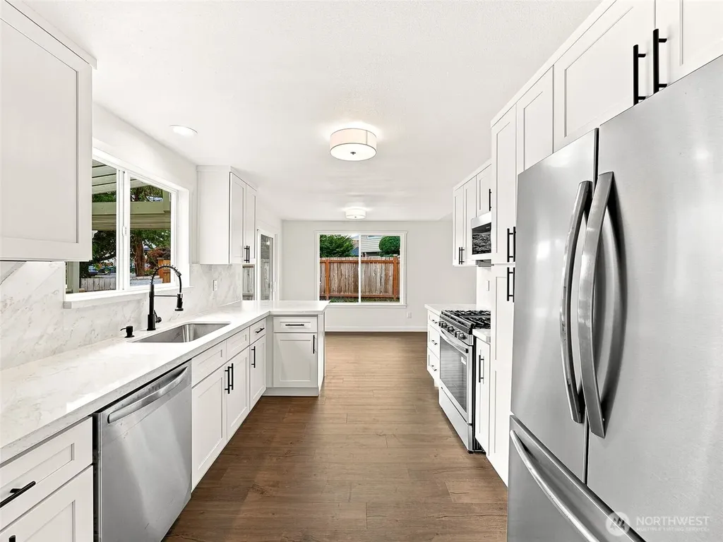 3116 200th Avenue E Lake Tapps WA 98391