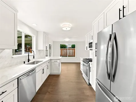 3116 200th Avenue E Lake Tapps WA 98391
