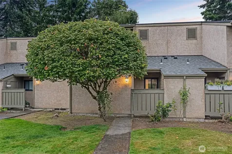 10053 NE 138th Place Kirkland WA 98034