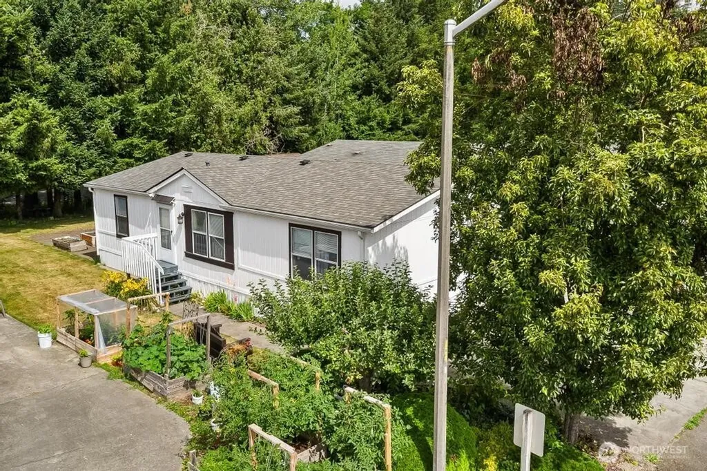 700 N Reed Sedro Woolley WA 98284