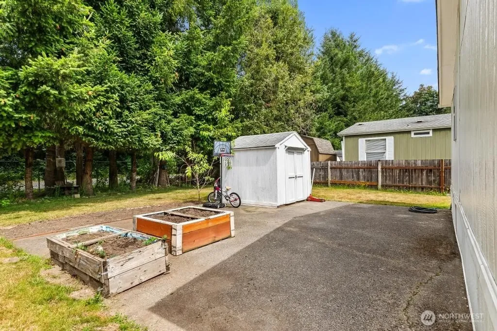 700 N Reed Sedro Woolley WA 98284
